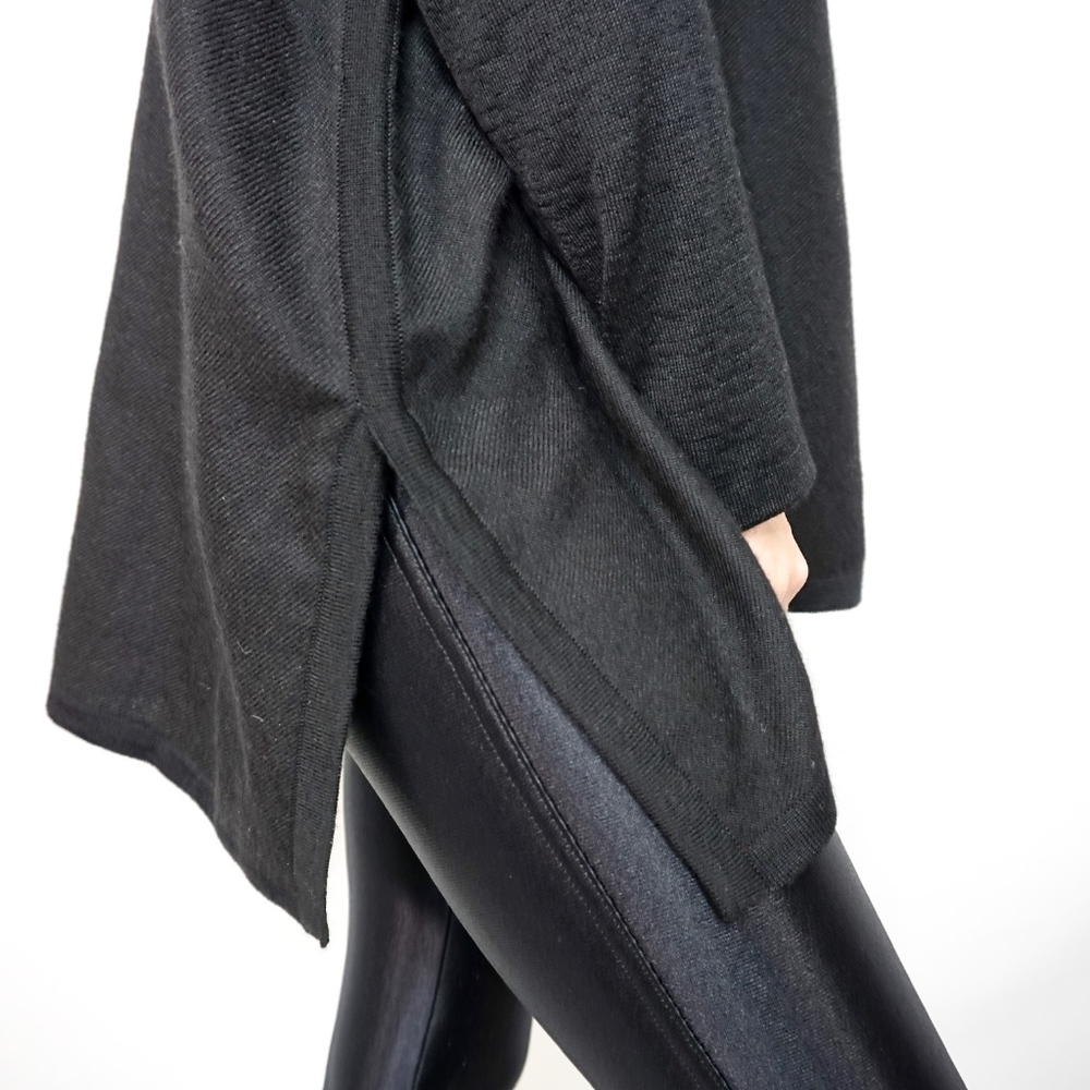 CUYANA Alpaca Oversized Turtleneck Sweater 0709 - Picture 7 of 8